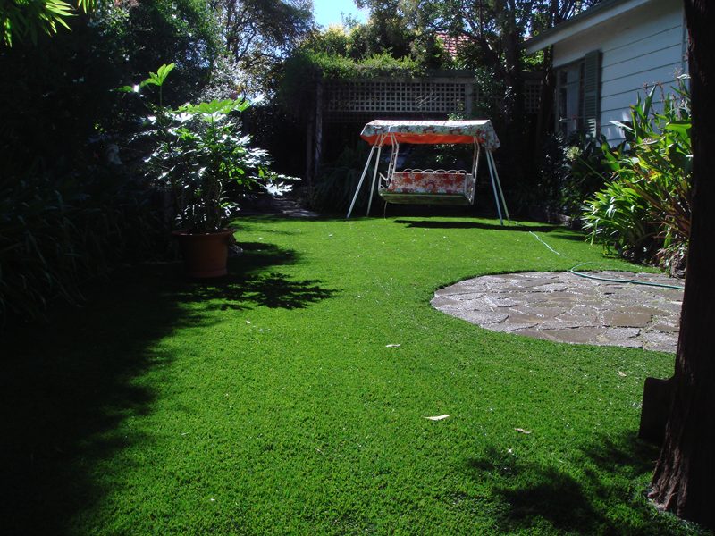 CCGrass, césped para paisajismo, pasto sintético para el patio trasero