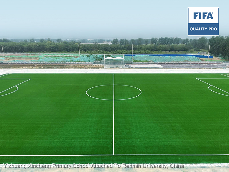 Cancha de atletismo FIFA Quality Pro para la escuela primaria Yizhuang Xincheng