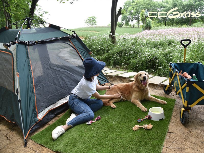 CCGrass, Manta de hierba para picnic y acampada