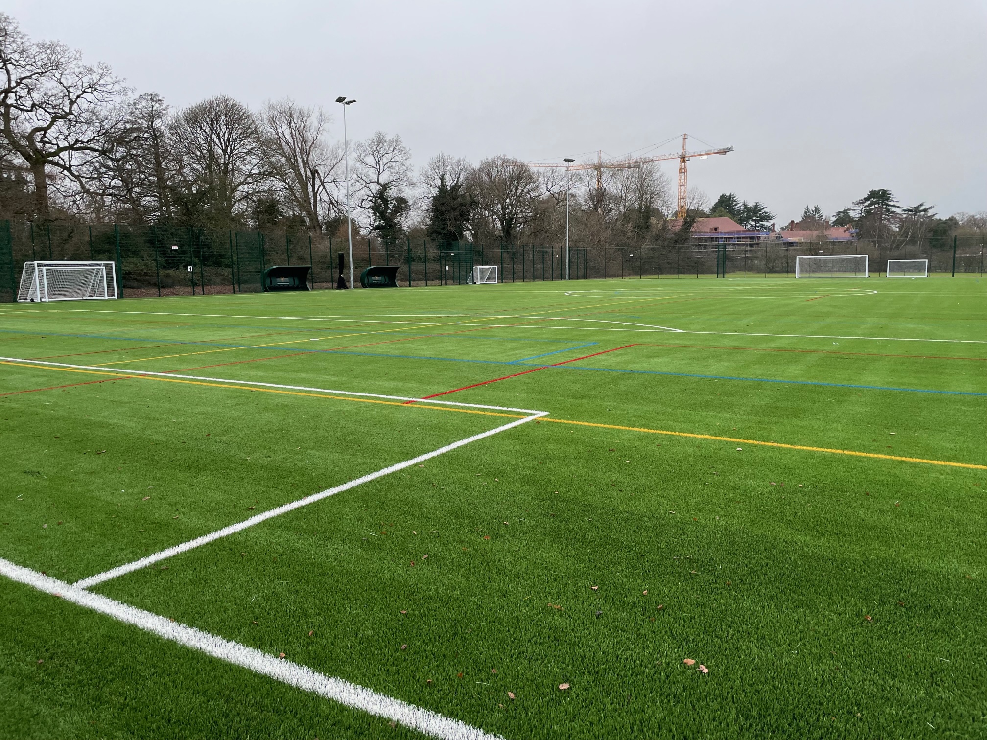 Tudor Grange, England, Estadio de fútbol 3G de clase mundial en la Academia de granjas de tudor, Reino Unido