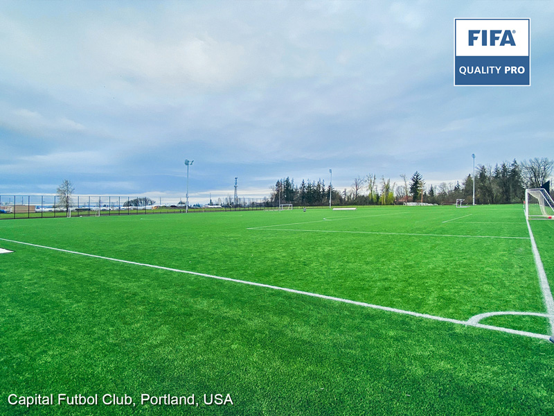 Nuestros dos campos de fútbol artificial para Capital FC en Portland, EE. UU.,