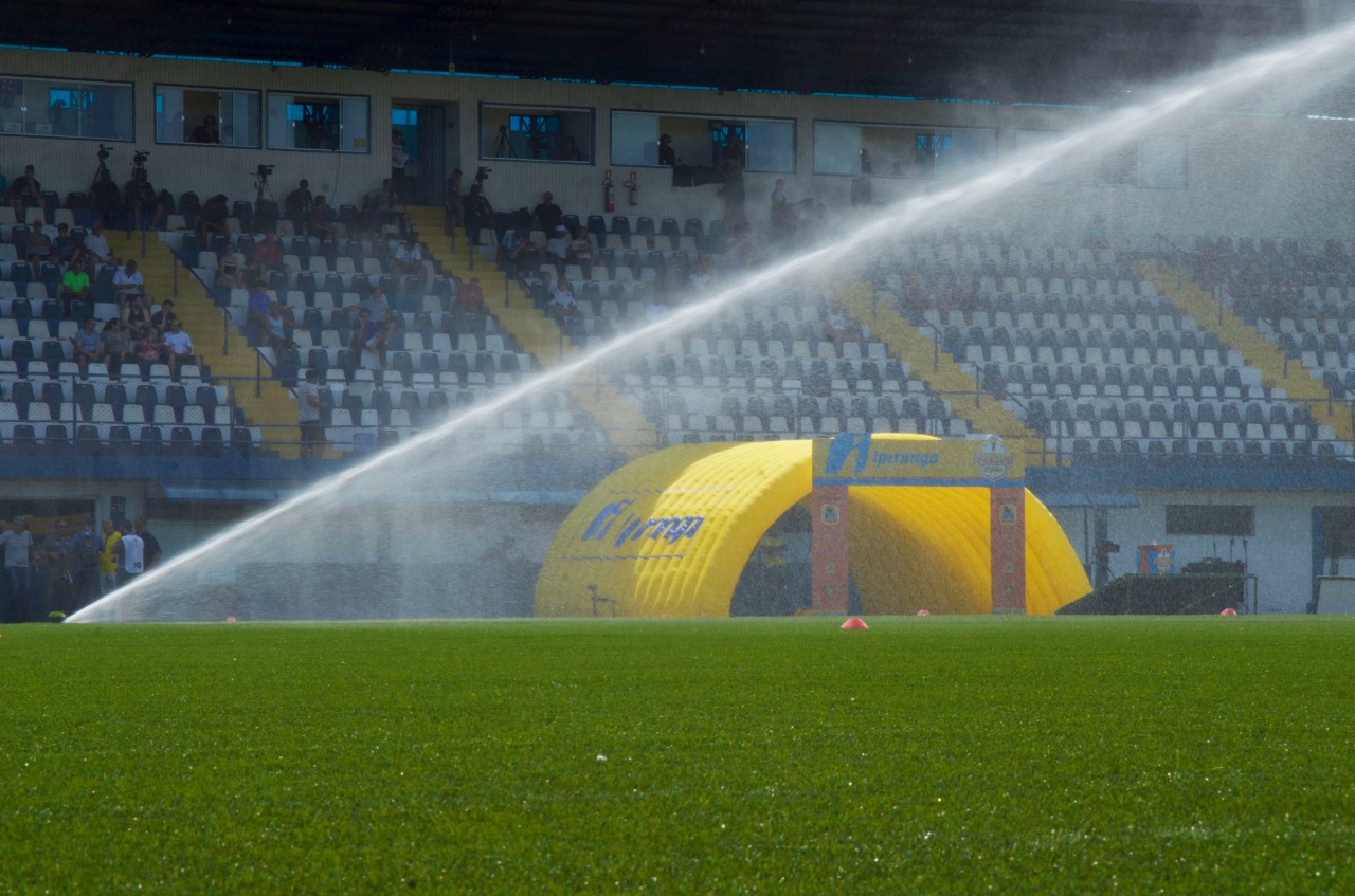 Stade brésilien choisit le gazon de CCGrass1