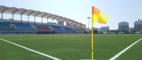 Поле FIFA Quality Pro в спортивном центре Уезда Динъюани, Китай