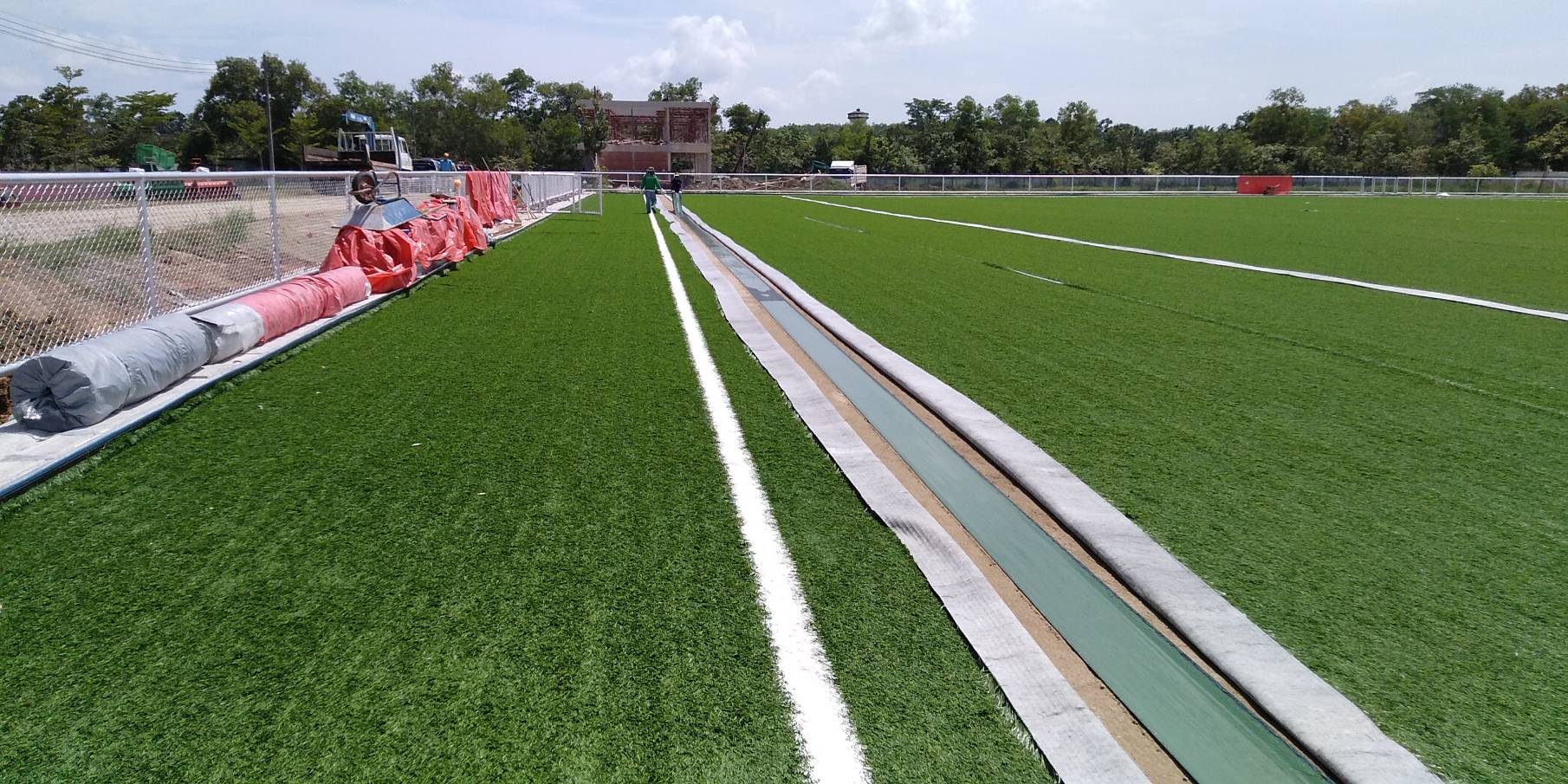 How to avoid two misunderstandings of artificial turf installation