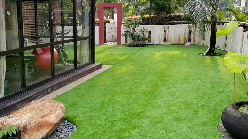 Artificial turf in secret garden, you deserve it!