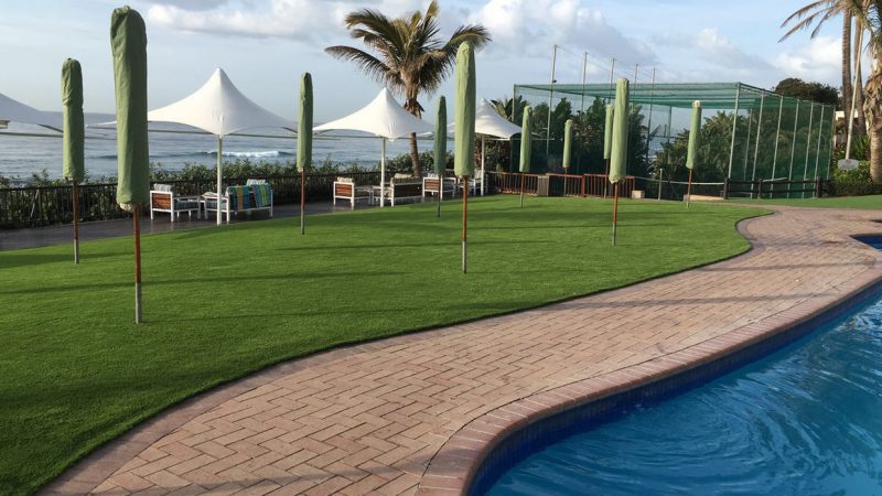 4 Reasons for hotels using artificial grass instead of natural grass