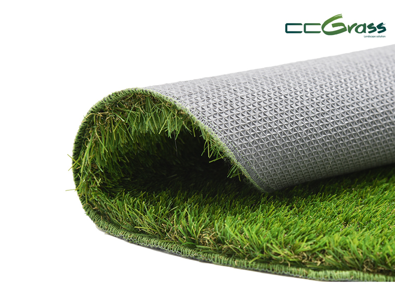CCGrass, paw-friendly artificial turf mat