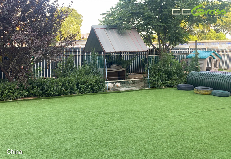 CCGrass, pet rest area with artificial grass