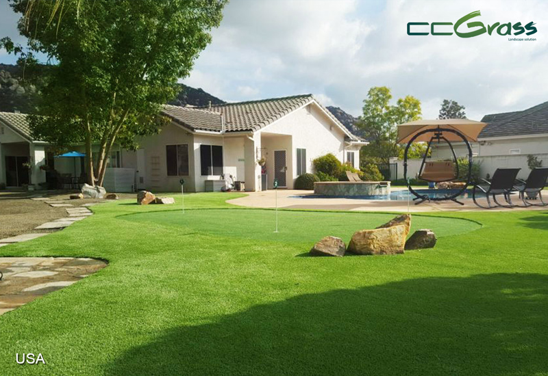 CCGrass, versatile backyard for relaxation and entertainment