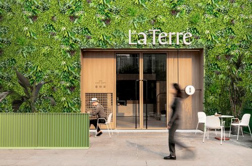 Hotel & Restaurant Facades