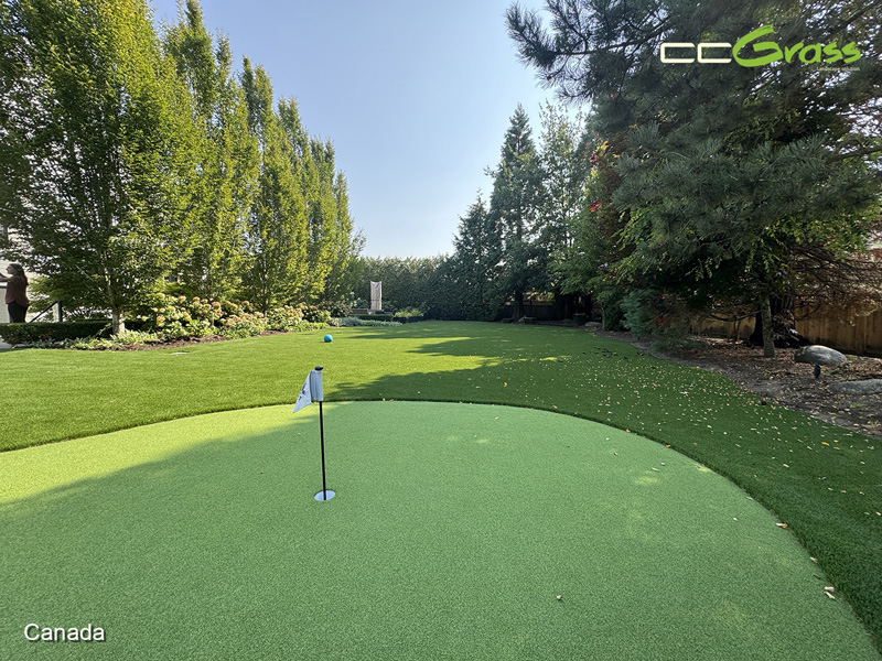 Garden-Integrated Backyard Putting Green